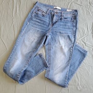 Mudd Light Blue Women's Skinny FLXSTRETCH Jeans. A2